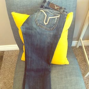 Vigoss Brand distressed jeans